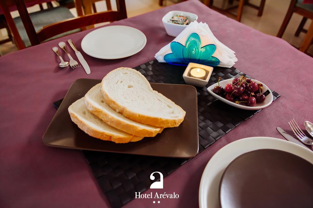 Hotel Arevalo كوينكا المظهر الخارجي الصورة
