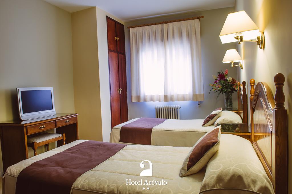 Hotel Arevalo كوينكا الغرفة الصورة
