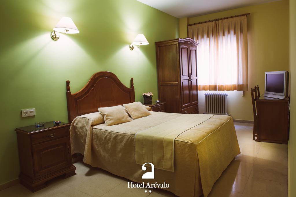 Hotel Arevalo كوينكا الغرفة الصورة