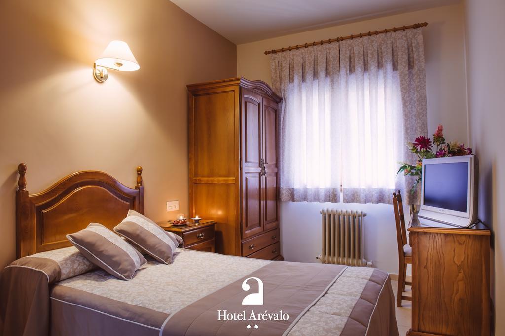 Hotel Arevalo كوينكا الغرفة الصورة