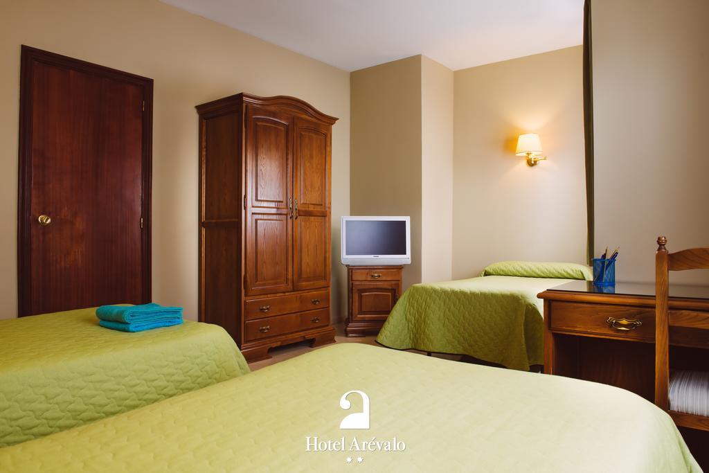 Hotel Arevalo كوينكا الغرفة الصورة
